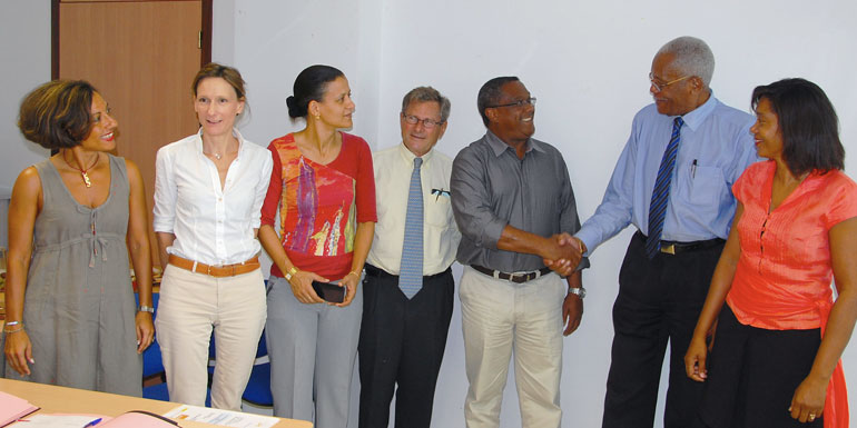 La Poste Recrutement Martinique Réseau Entreprendre Martinique & Technopole Martinique : une première