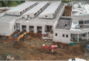 Le Président d’Intercommunalités France en visite sur le chantier de la Pépinière d’Agro-Transformation
